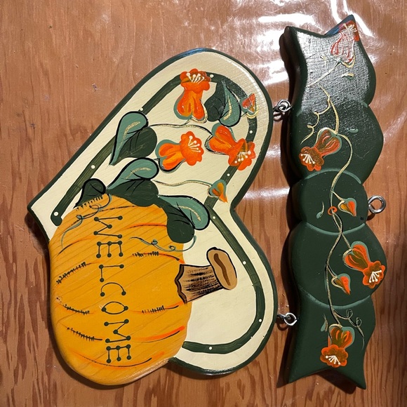 Vintage fall welcome sign. - Picture 4 of 5